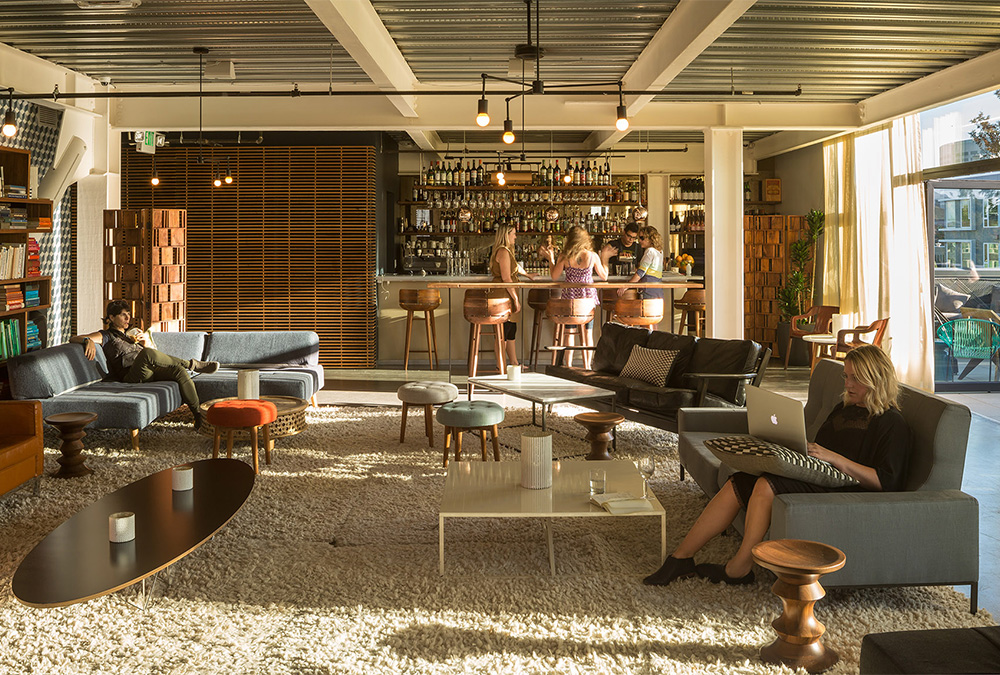 設(shè)計鑒賞 云數(shù)據(jù)互聯(lián)網(wǎng)科技公司辦公室裝修設(shè)計